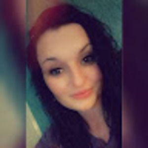 Meet your Posher, April lynn